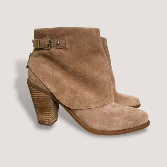 Jessica Simpson Suede Tan Boho Buckle Booties Boots Sz 9.5 - Picture 1 of 12